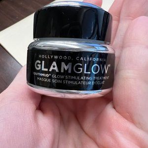 Glam Glow Youth Mud Glow Stimulating Treatment